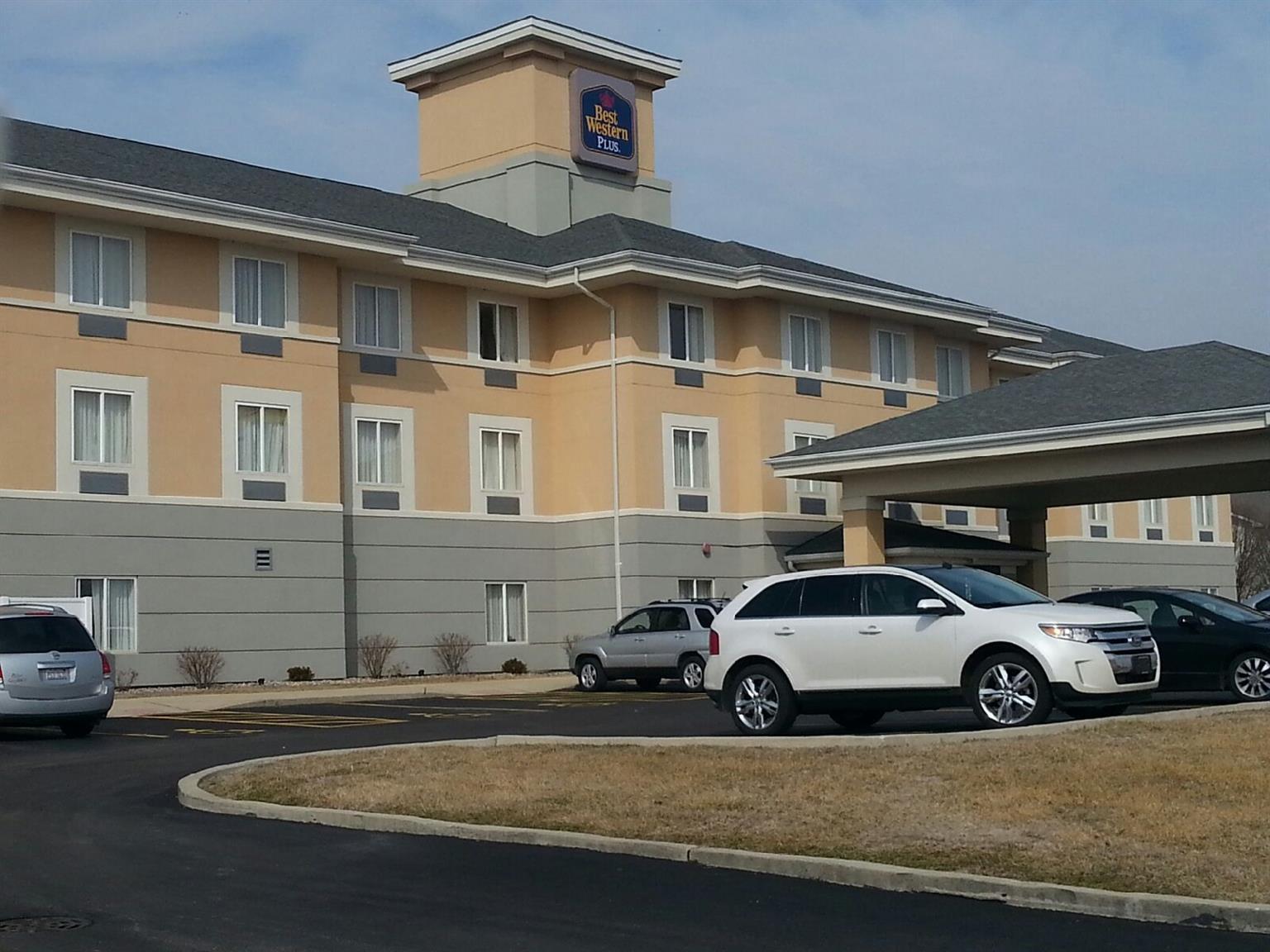 Best Western Plus Pontoon Beach Hotel Exterior photo